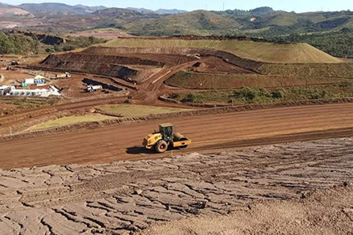 Abordagem Estatística para a Análise de Critérios de Aceitação de Camadas Compactadas em Pilha de Rejeito