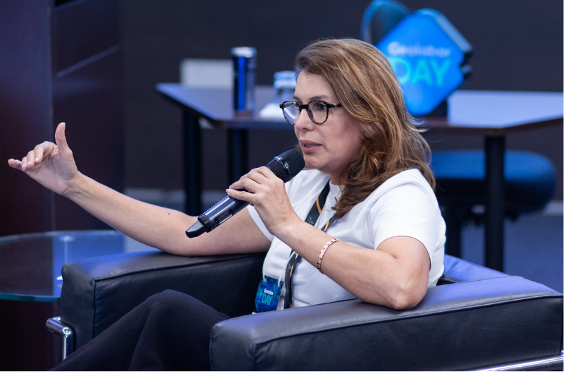 A engenheira de qualidade da AngloGold Ashanti, Gerlane Pereira